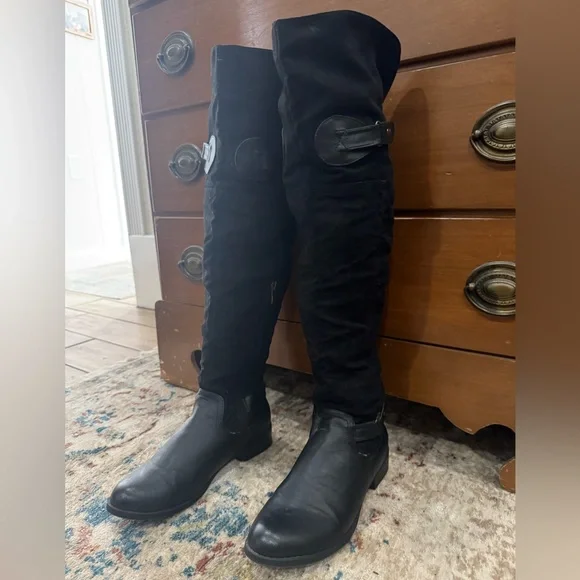 Luichiny Women's Pom A Grant Riding Boot
Pet free smoke free size 8 - Picture 2 of 4